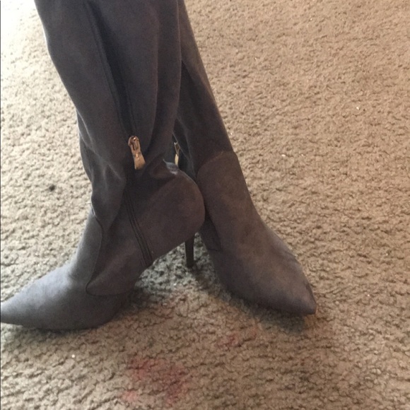 Thigh high boots - Picture 2 of 2